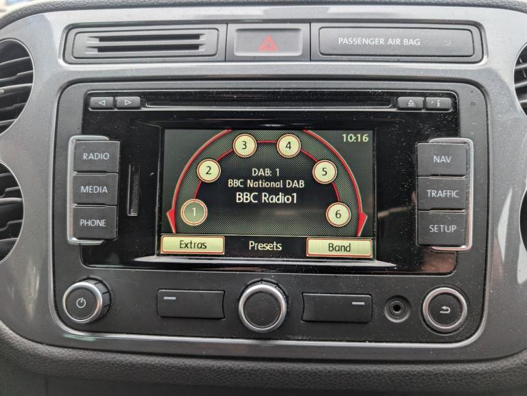 VOLKSWAGEN TIGUAN 2.0 TDI BlueMotion Tech R-Line 2015