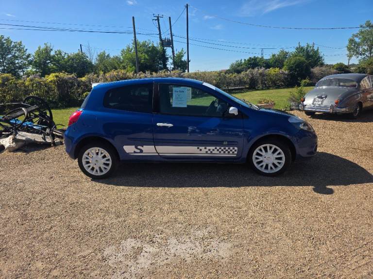 Renault, CLIO, Hatchback, 2010, Manual, 1149 (cc), 3 doors