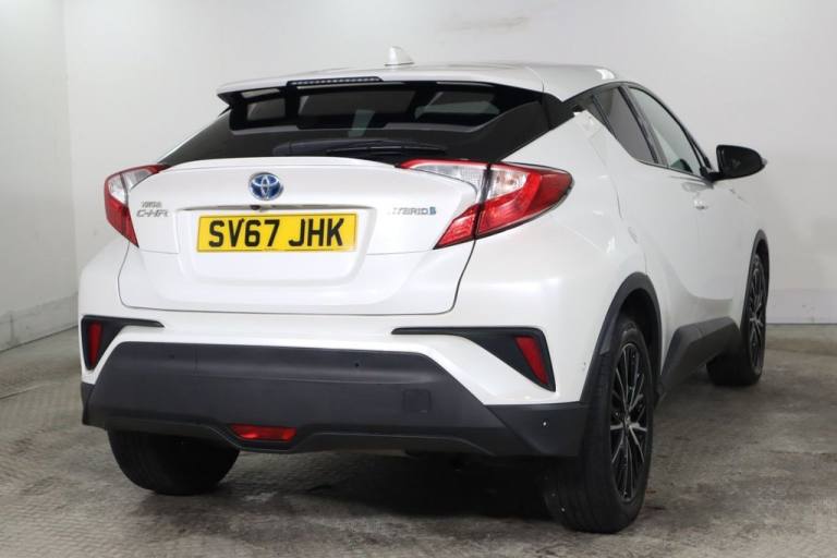 2017 Toyota C-HR 1.8 VVT-h Excel SUV 5dr Petrol Hybrid CVT Euro 6 (s/s) (122 ps) HATCHBACK PETROL...