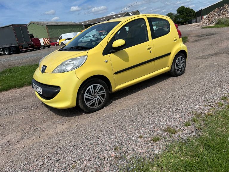 Peugeot, 107, Hatchback, 2008, Manual, 998 (cc), 5 doors