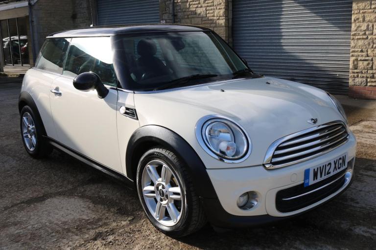 2012 MINI Hatch 1.6 Cooper D 3dr HATCHBACK DIESEL Manual