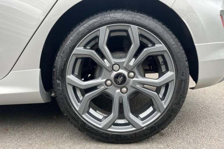 2021 Ford Fiesta 1.0L EcoBoost 125ps Hybrid mHEV ST-Line Edition 5dr Manual Manual Hatchback Petr...