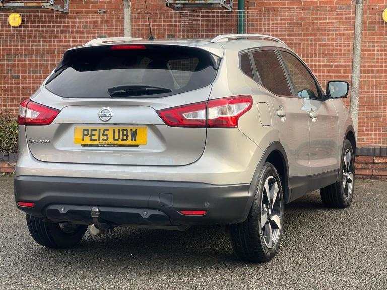2015 Nissan Qashqai 1.6 dCi N-Tec+ 5dr HATCHBACK DIESEL Manual