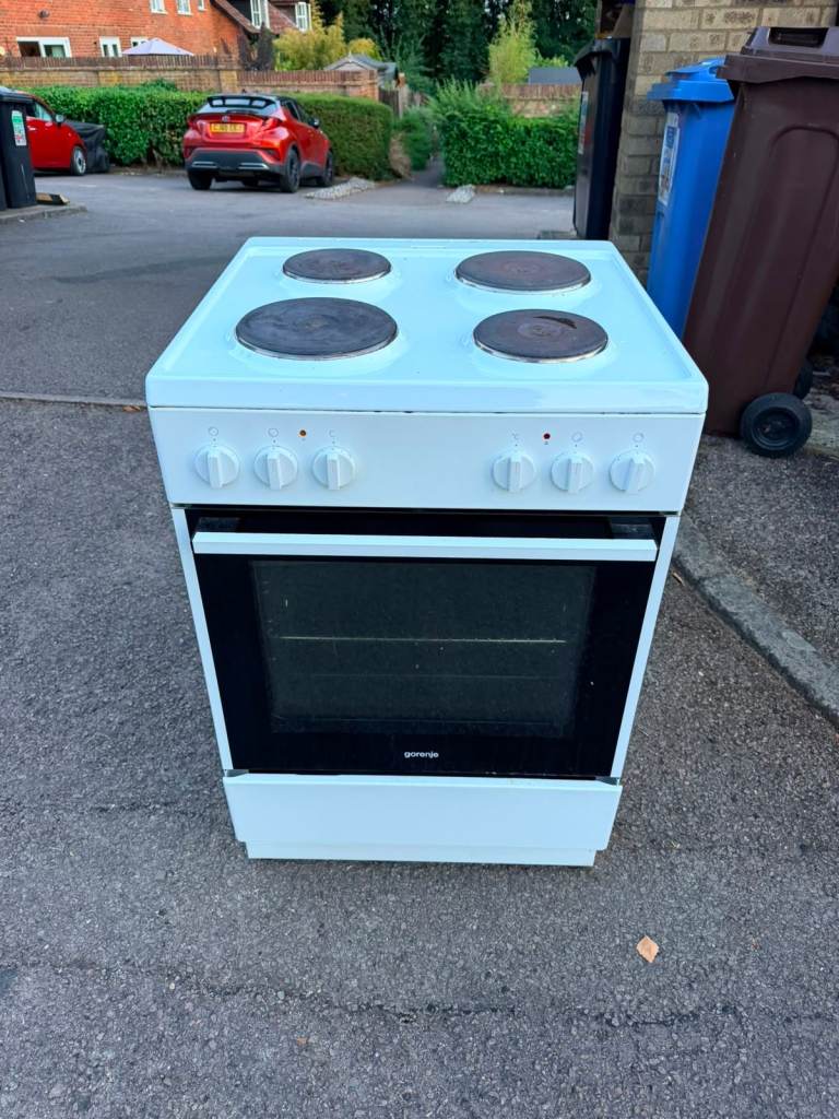 Gorenje 60cm Electric Cooker - £130