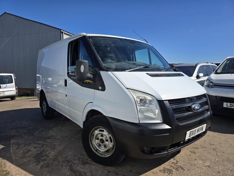 FORD TRANSIT 2.2 DIESEL SWB NO VAT