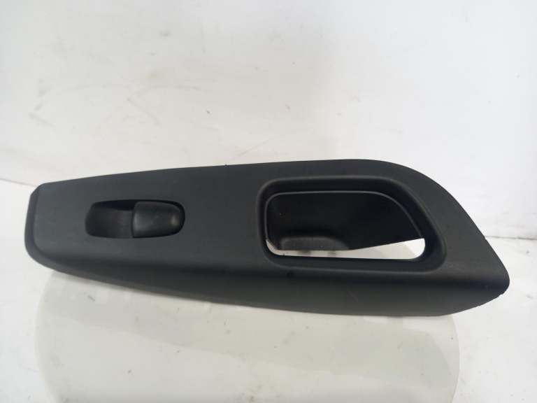 Nissan Juke Electric Window Switch 2019-2026 5 Door Hatchback