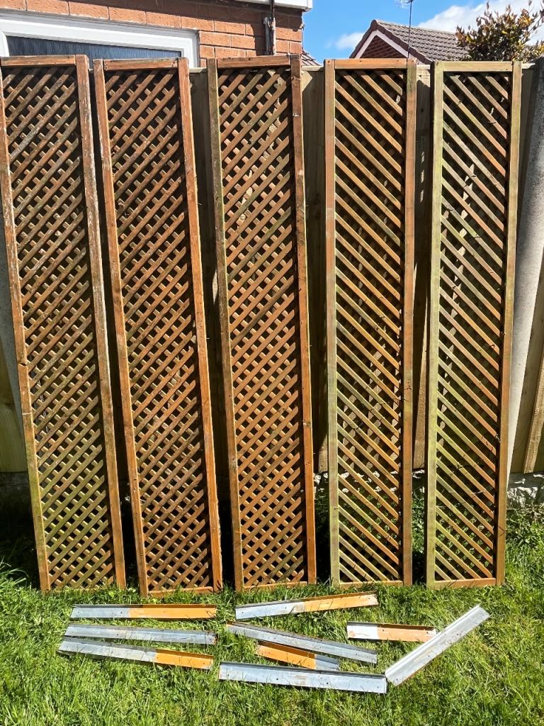 Diamond Lattice Trellis Fence Top Garden Panels 6ft x 1ft with Steel Extenders 