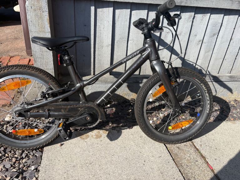 Specialized Kids Bike (Grey) – Good Condition