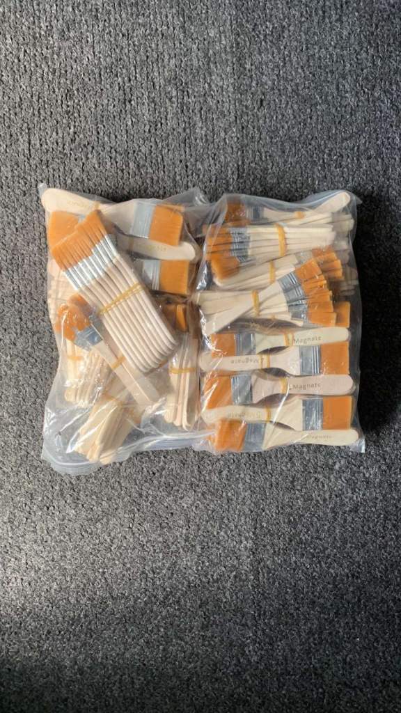 JOB LOT PaintBrushes. 240 Pieces