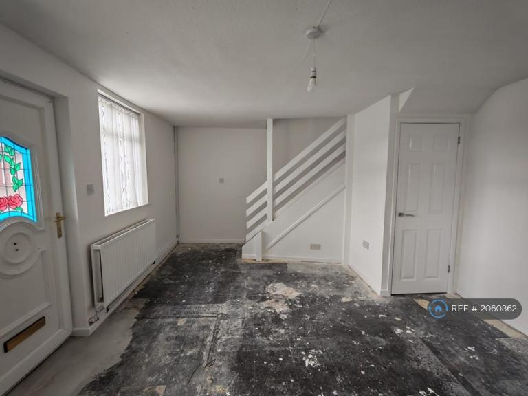 2 bedroom house in Ruiton St, Dudley, DY3 (2 bed) (#2060362)