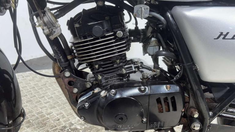 Bullit  Hunt 2016 18K CAFE RACER LEARNER LEGAL PROJECT BIKE 125CC