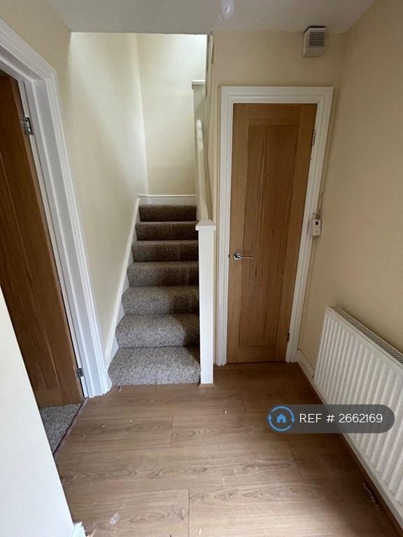 2 bedroom house in Parkfield Road, Liverpool, L17 (2 bed) (#2662169)
