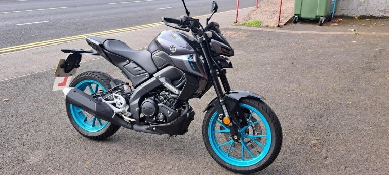 YAMAHA MT125 - ONE OWNER - 2030 MILES - IMMACULATE CONDITION