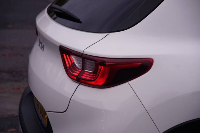 2022 Kia Stonic 1.0 T-GDi MHEV Connect SUV 5dr Petrol Hybrid Manual Euro 6 (s/s) (118 bhp) HATCHB...