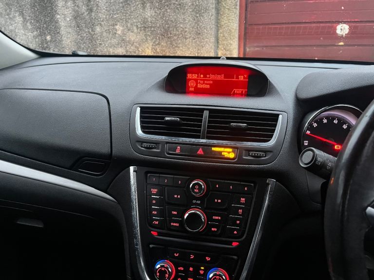 Vauxhall, MOKKA, Hatchback, 2016, Manual, 1598 (cc), 5 doors