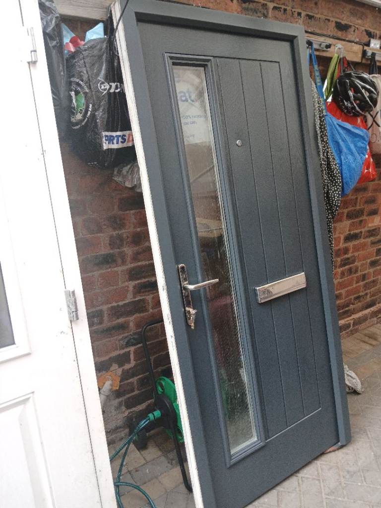Grey Composite Front Door with Glass Panel – Good Condition