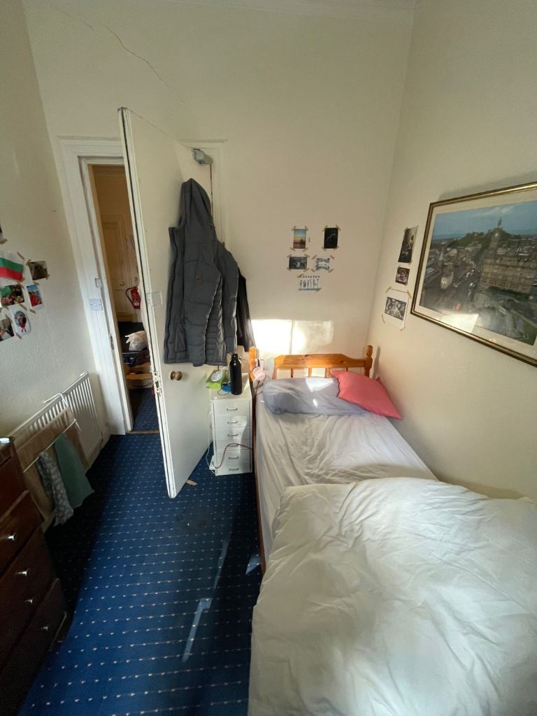 Lovely Marchmont areas flat