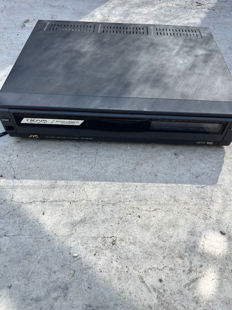 JVC HR-D910EK Hi-Fi Stereo Video Cassette Recorder VCR