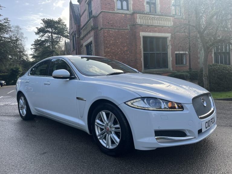 2016 Jaguar XF 2.2d [163] Luxury 4dr Auto SALOON DIESEL Automatic