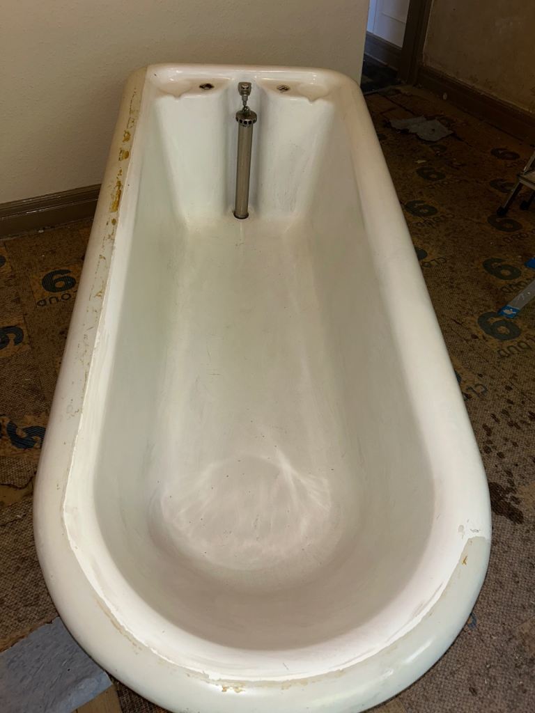Antique Cast Iron Bath