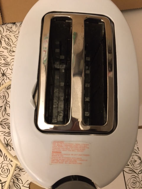 Toaster - *Free (with Value Starter Pack)