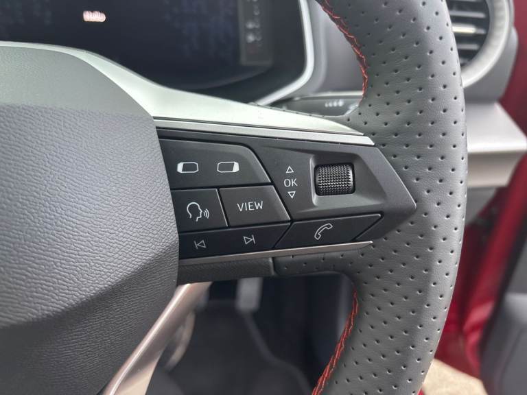 2025 SEAT Arona 1.0 TSI 115 FR Black Edition 5dr Hatchback PETROL Manual