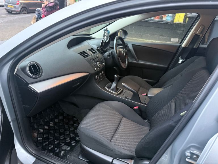 Mazda, 3, Hatchback, 2012, Manual, 1598 (cc), 5 doors