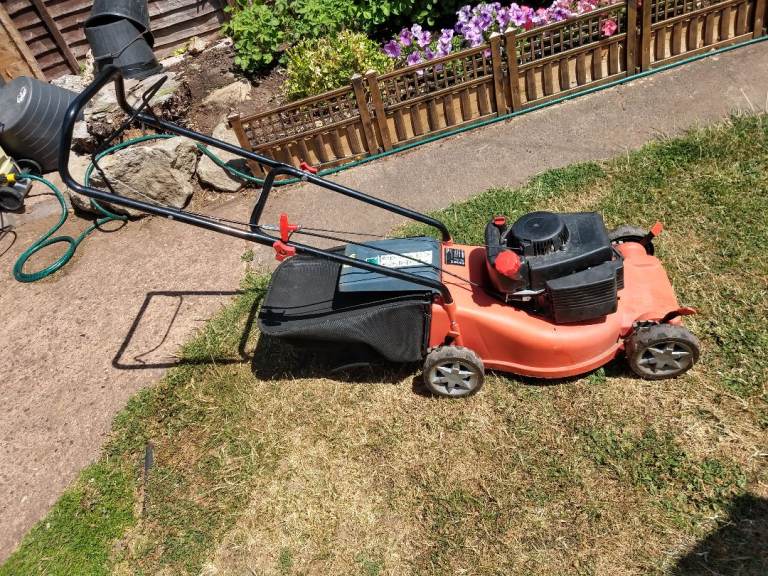 SOVERIEGN PETROL MOWER