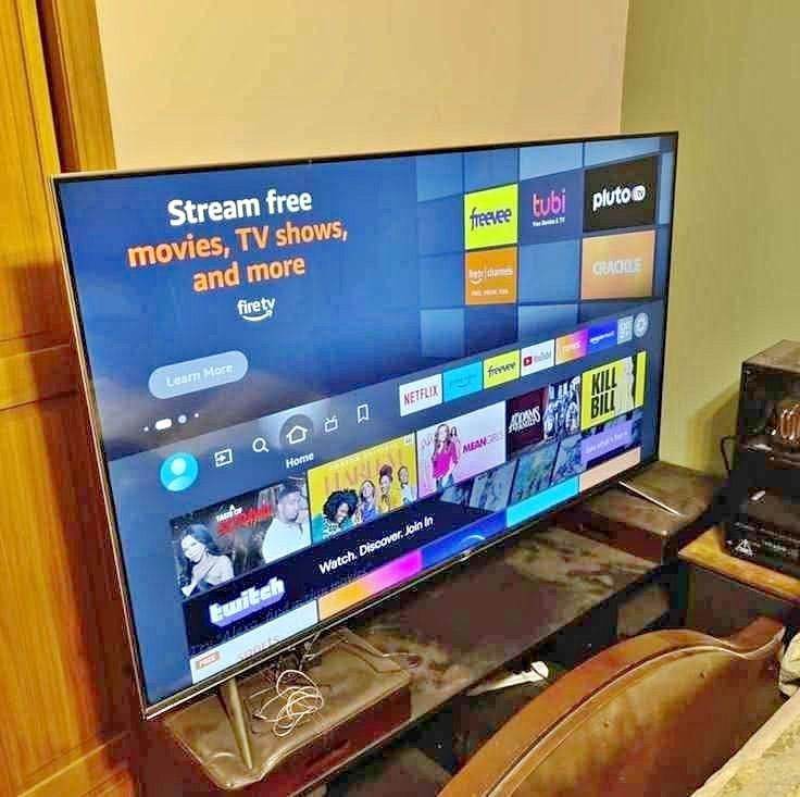 50" SHARP 4K SMART FREEVIEW HD LED TV WITH ORIGINAL STAND & REMOTE CONTROL 
