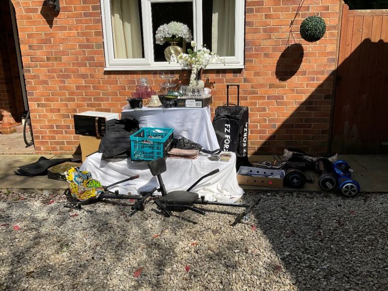Large carboot / joblot