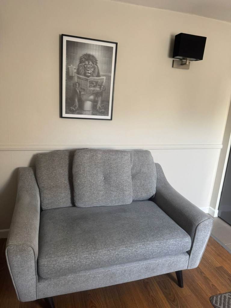 2 seater sofa 