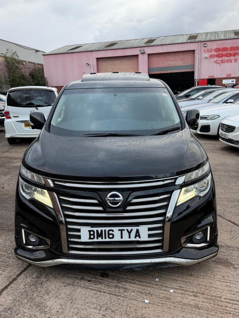 2016 Nissan Elgrand 2.5 Dual Sunroof 8 seater mpv Petrol Automatic