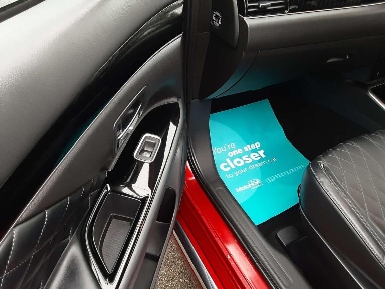 2020 Mitsubishi Outlander 2.4 PHEV Exceed 5dr Auto ESTATE PETROL/ELECTRIC Automatic