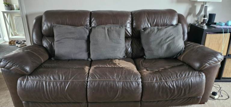 3 seater sofa