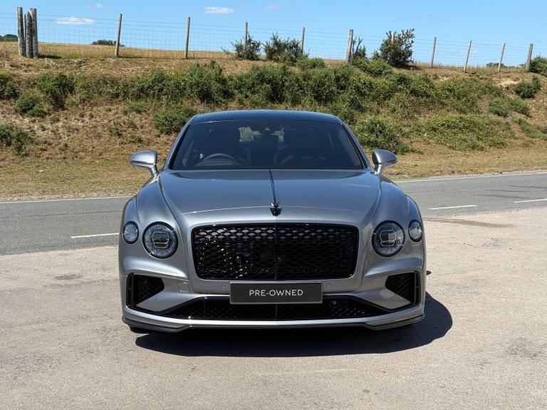 2025 Bentley Flying Spur 4.0 V8 Ultra-Performance 25.9kWh Speed Saloon 4dr Petrol Plug-in Hybrid ...