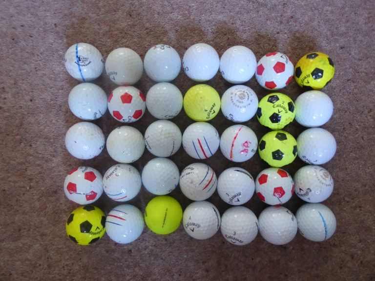 35 GOLF BALLS. CALLAWAY MIXED. 