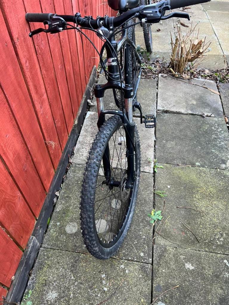 Carrera Vengeance mountain bike 