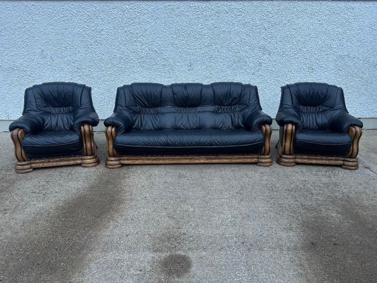 image for Black leather 3 seater sofa & 2 armchairs 