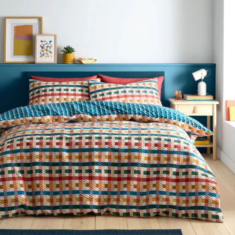 Rhett Geometric Pinsonic Reversible Duvet Cover Set Multicolour