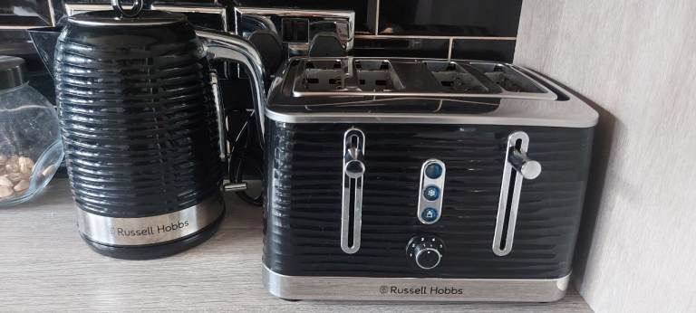 russell hobbs toaster & kettle fully working 