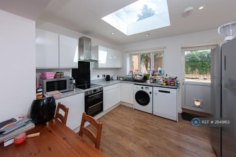 6 bedroom house in The Hollow, Bath, BA2 (6 bed) (#2849163)