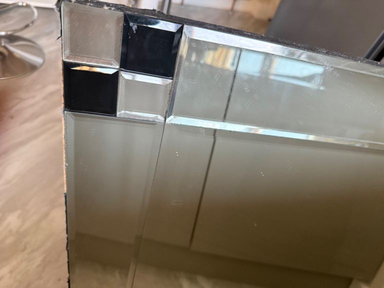 Decorative Bevelled Wall Mirror – Good Condition