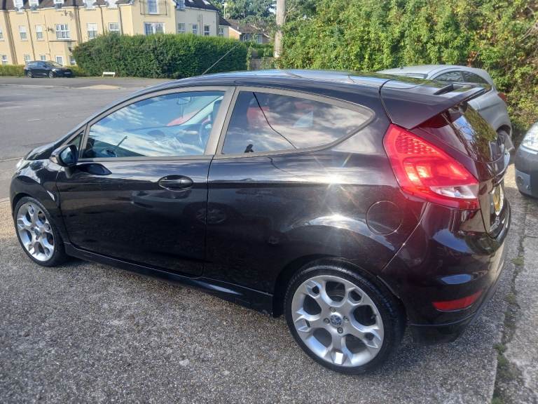 Ford Fiesta Zetec S, 12 Months mot, just serviced 