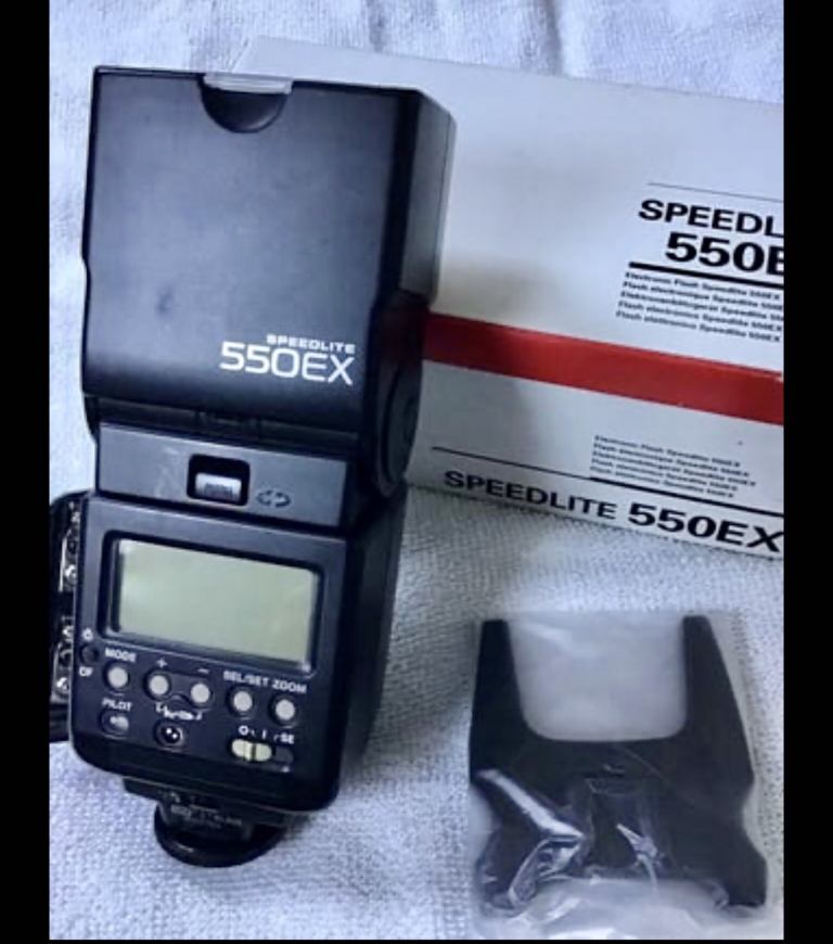 CANON “Speedlite” 550EX. VGC 📦 with INSTRUCTION BOOK,REDUCED Now ONLY