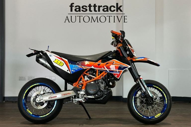KTM 690 SMCR Supermoto 625 640 660 - 2014 - LOADS OF EXTRAS - GREAT HISTORY 