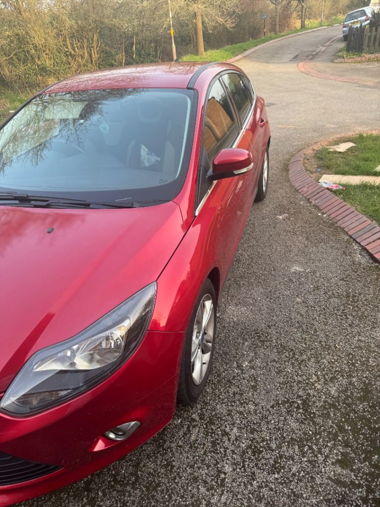 Ford, FOCUS, Hatchback, 2012, Manual, 1560 (cc), 5 doors
