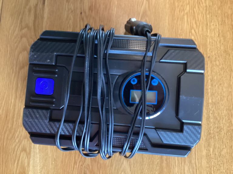 Car tyre inflator - 12volt