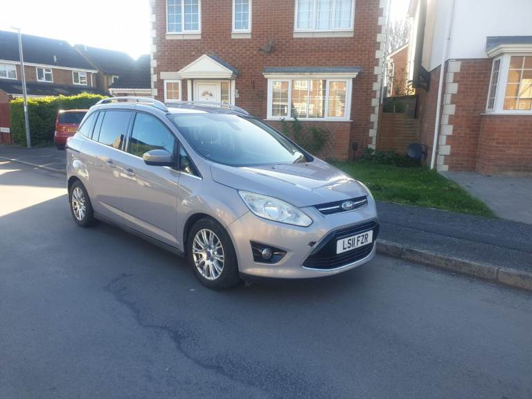 Ford Grand CMAX, 7 seater, 12m MOT
