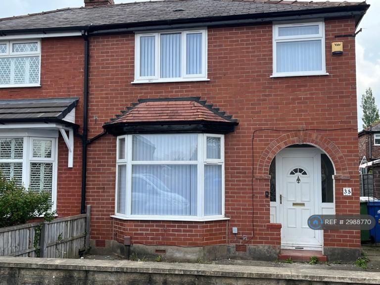3 bedroom house in Scott Road, Manchester, M43 (3 bed) (#2988770)