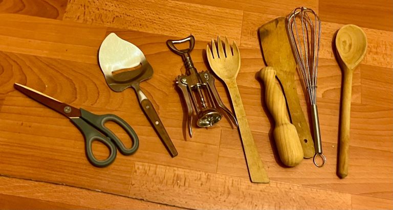 Kitchen utensils 
